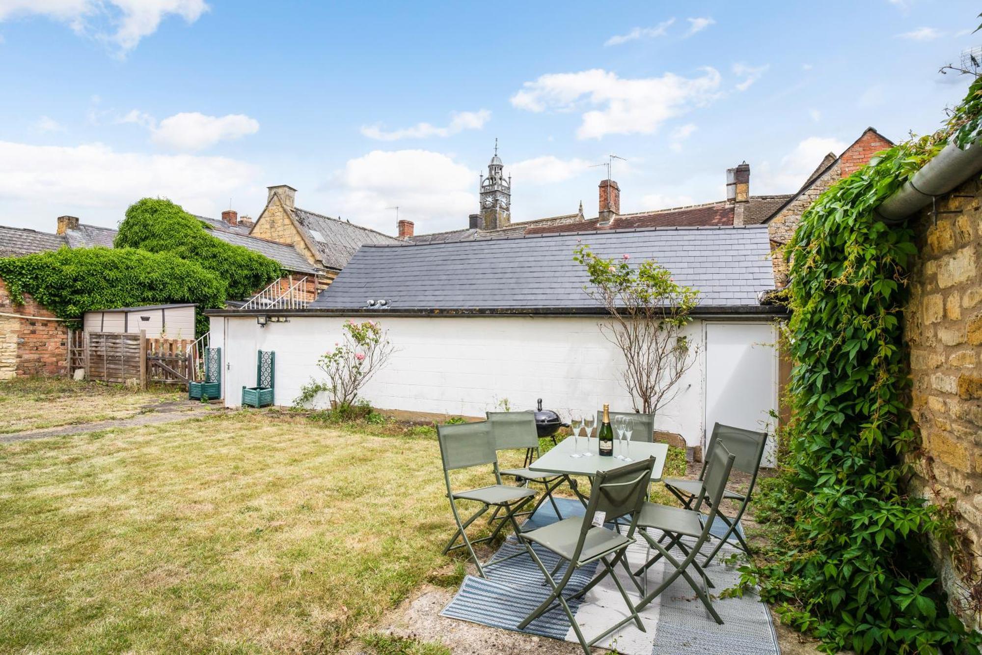 Redesdale View, High Street With Private Garden Apartment Moreton-in-Marsh Exterior foto